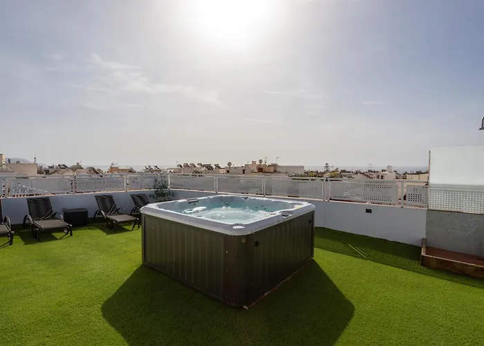 Terraza Mar Y Montana * نيرخا