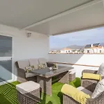 Terraza Mar Y Montana