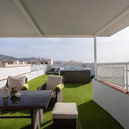 Terraza Mar Y Montana * Nerja