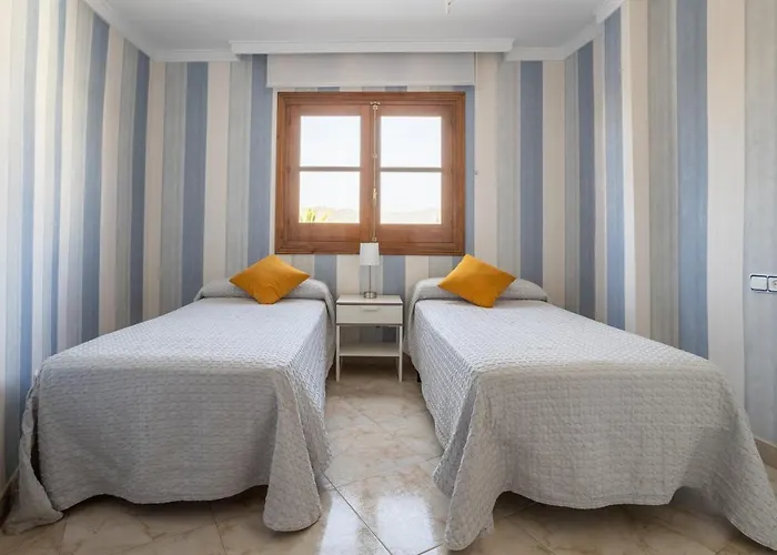 Terraza Mar Y Montana * Nerja