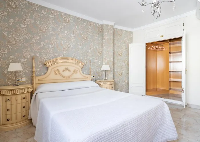 Apartamento Terraza Mar Y Montaña